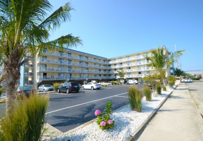 Coastal Palms Beach Hotel
